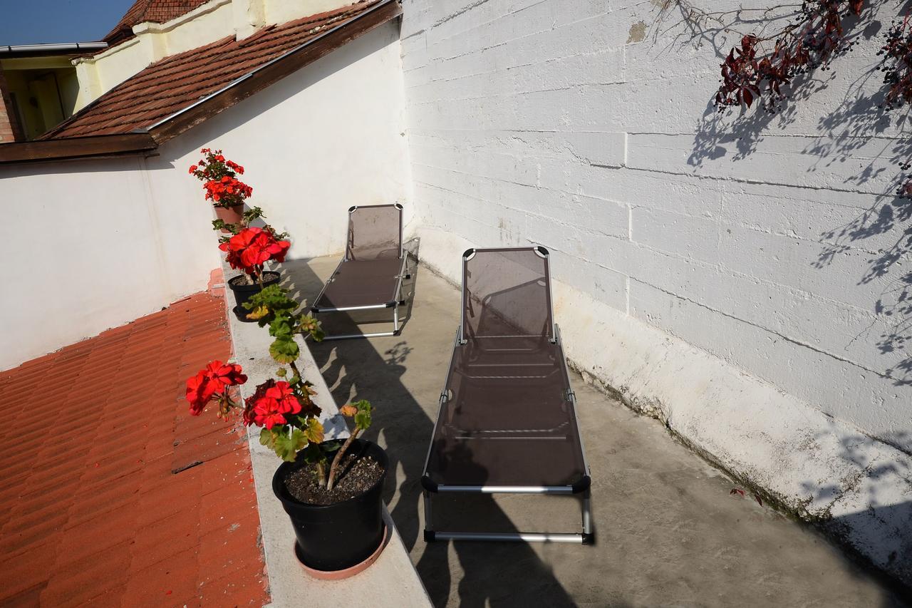 Eden Panzio Bed and Breakfast Eger Exteriör bild